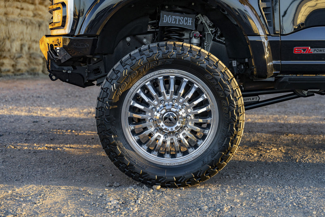 Jantes Fuel Blitz D675 de 20 po, noir brillant