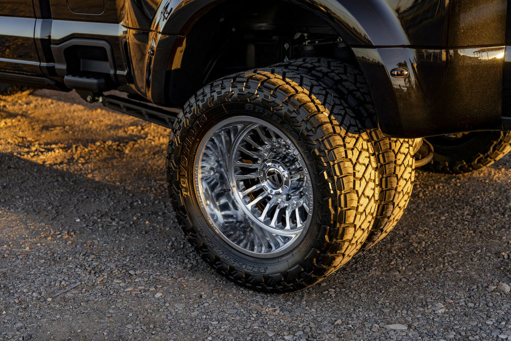 Jantes Fuel Blitz D675 de 20 po, noir brillant